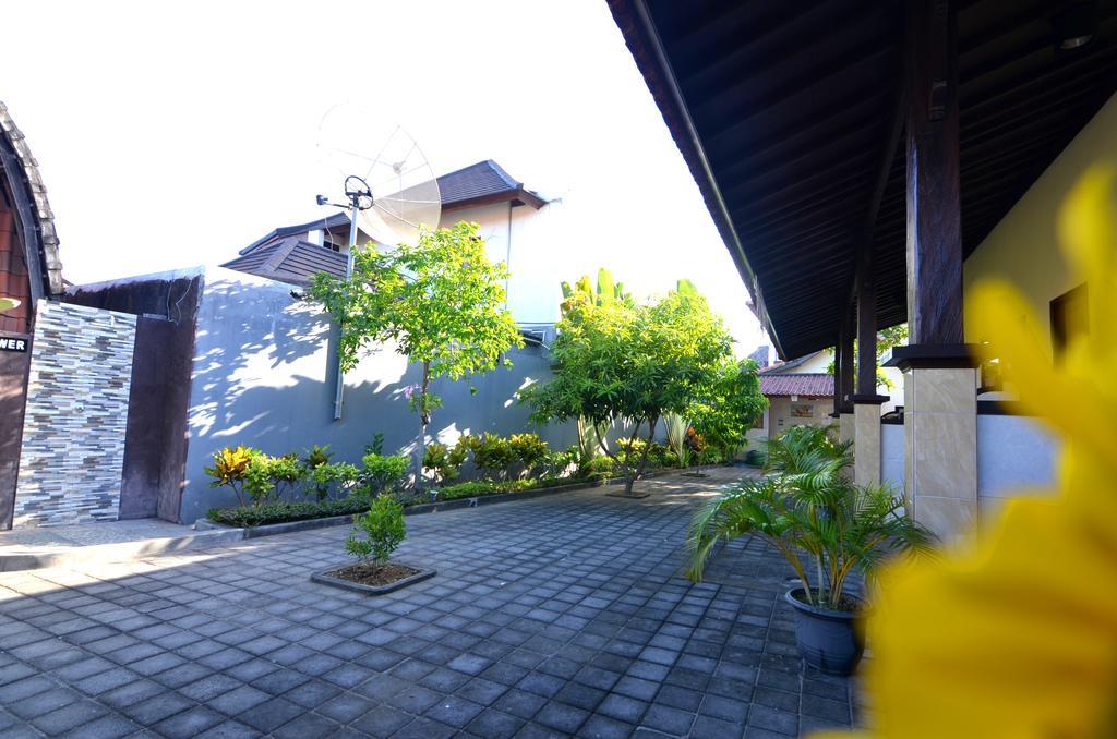 Arik Homestay Canggu Eksteriør bilde