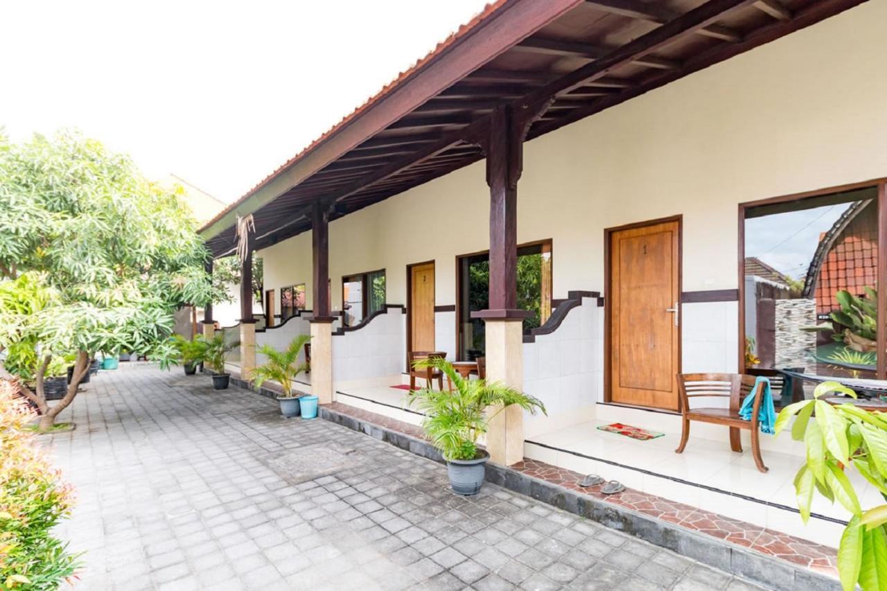 Arik Homestay Canggu Eksteriør bilde